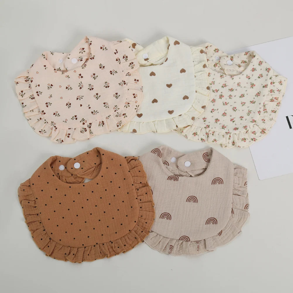 Baberos con estampado de flores para bebé, toalla de Saliva con broche ajustable, borde con volantes, paños para eructar de algodón y muselina, bufanda de alimentación para niñas de grado A de arcoíris