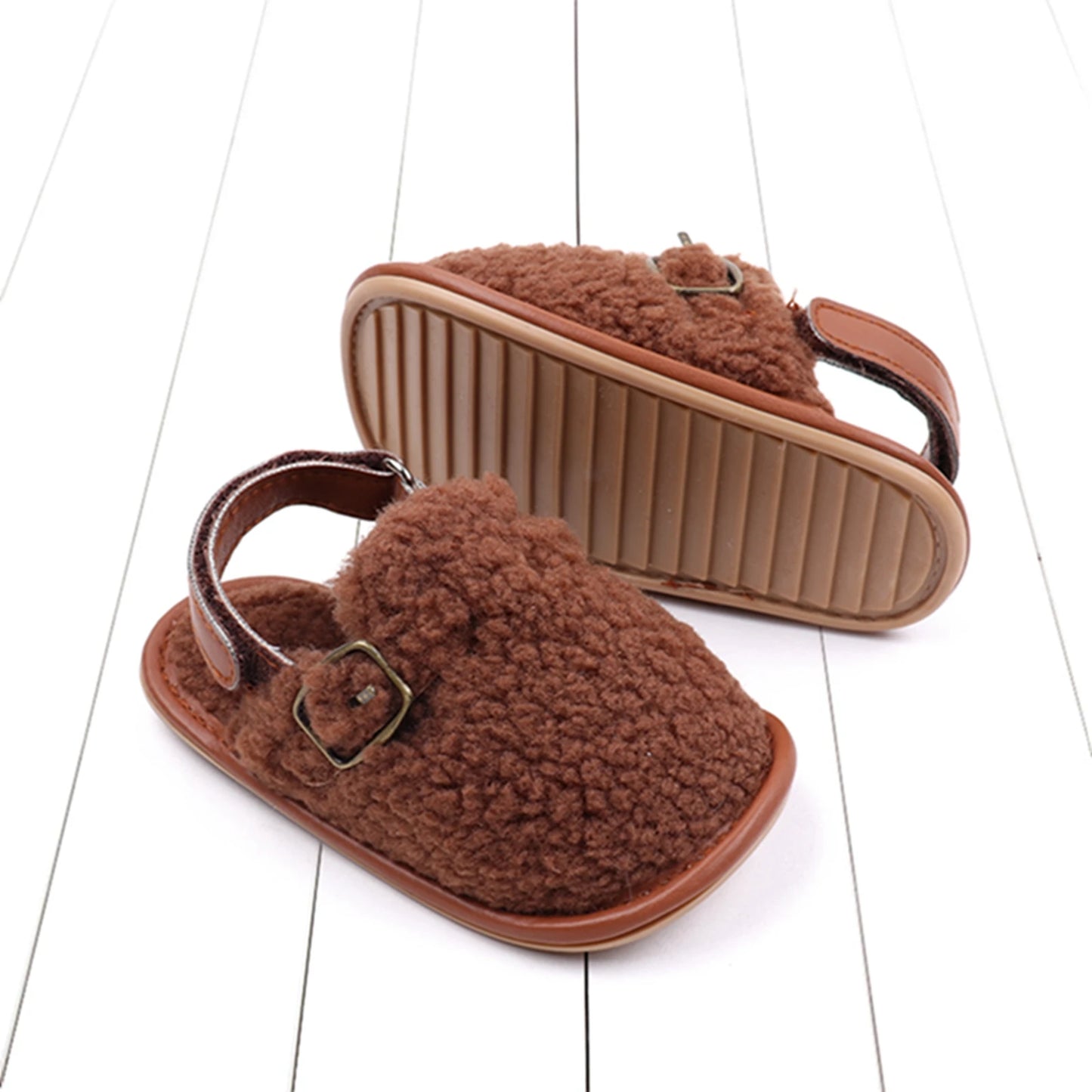 Zapatillas para bebés y niños, zapatos de interior de suela suave antideslizantes de lana Coral, zapatos para primeros pasos para niños de 0 a 18M