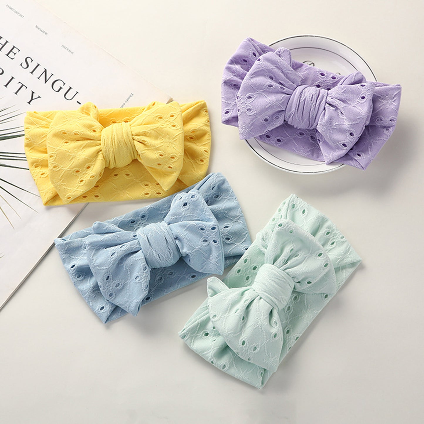 Banda para el pelo para bebé recién nacido, diadema de lazo elástico con agujero hueco de encaje bordado, accesorios para fotos, regalo de cumpleaños