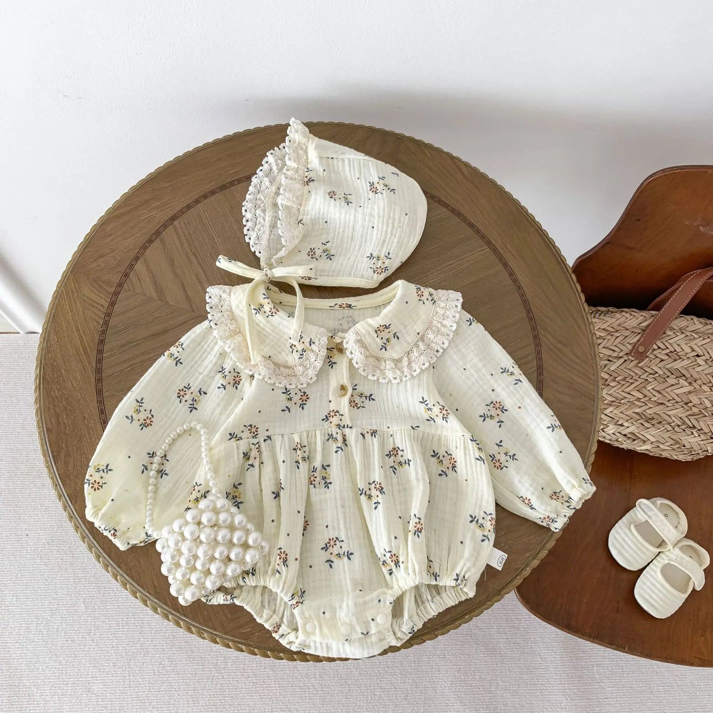 2025 primavera recién nacido bebé niñas mameluco + sombrero 2 uds solapa peleles florales niños moda ropa de bebé recién nacido niña mono