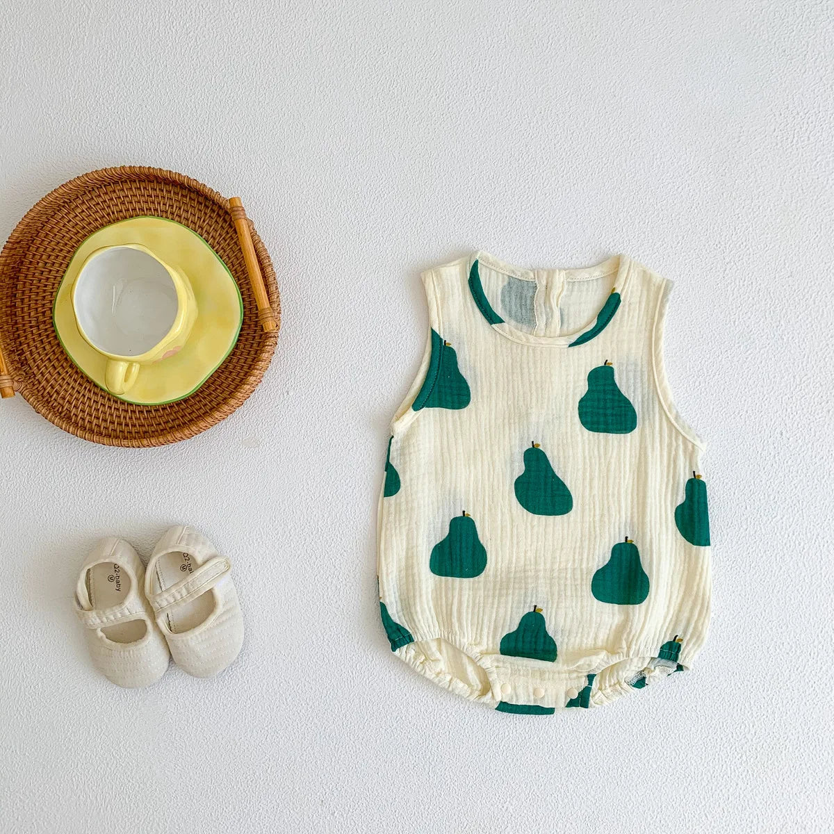 2023 nuevo en verano, trajes de algodón de tela arrugada para bebés recién nacidos, monos informales para niños, monos para niños pequeños