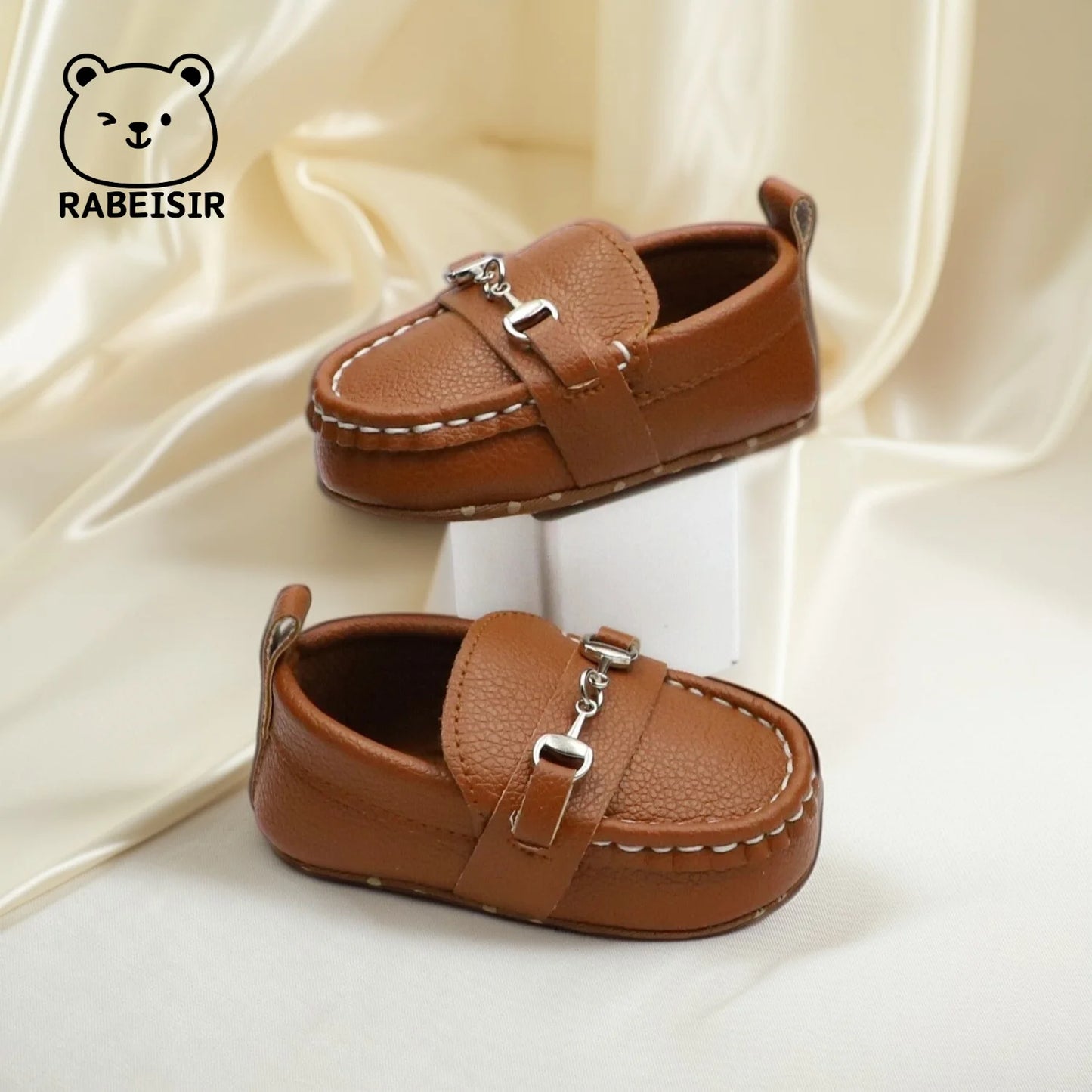 Zapatos mocasines informales sin cordones para bebés, zapatos planos antideslizantes ligeros y cómodos para caminar en interiores y exteriores, primavera