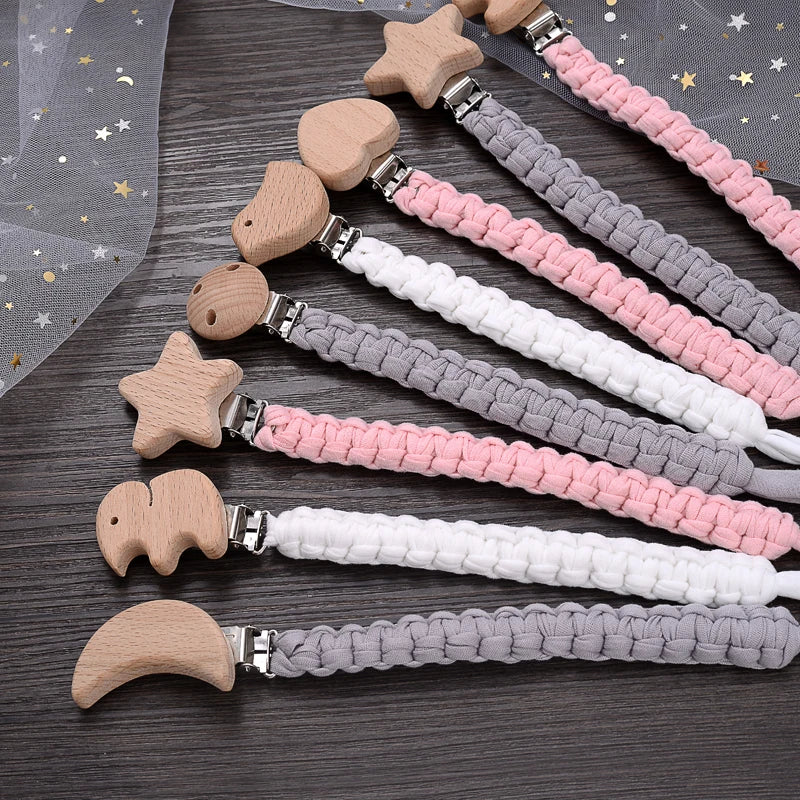 Cadena de chupete de bebé de tela de algodón de ganchillo Simple, Clip de madera de haya con forma de corazón y Luna para bebé hecho a mano, cadena para chupete, juguete para la dentición