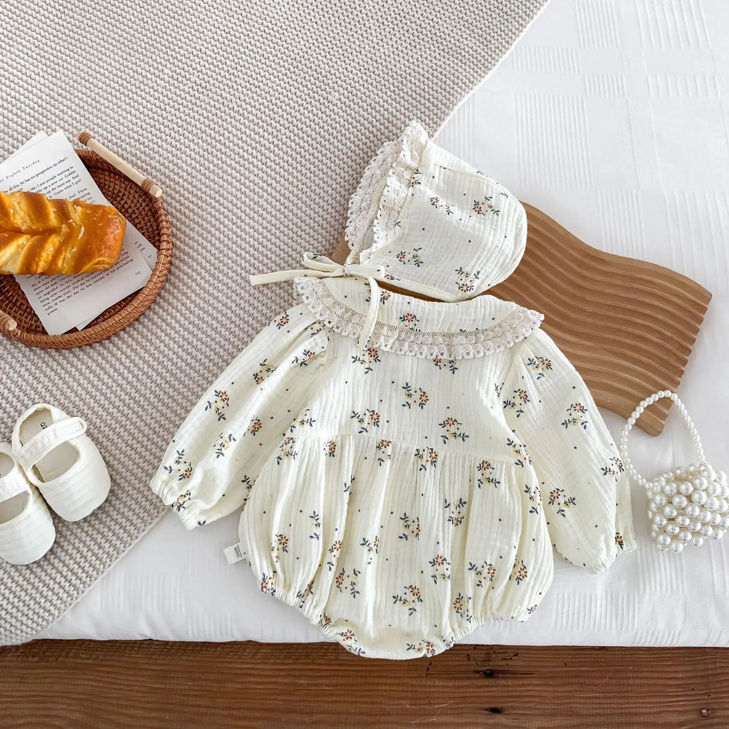 2025 primavera recién nacido bebé niñas mameluco + sombrero 2 uds solapa peleles florales niños moda ropa de bebé recién nacido niña mono