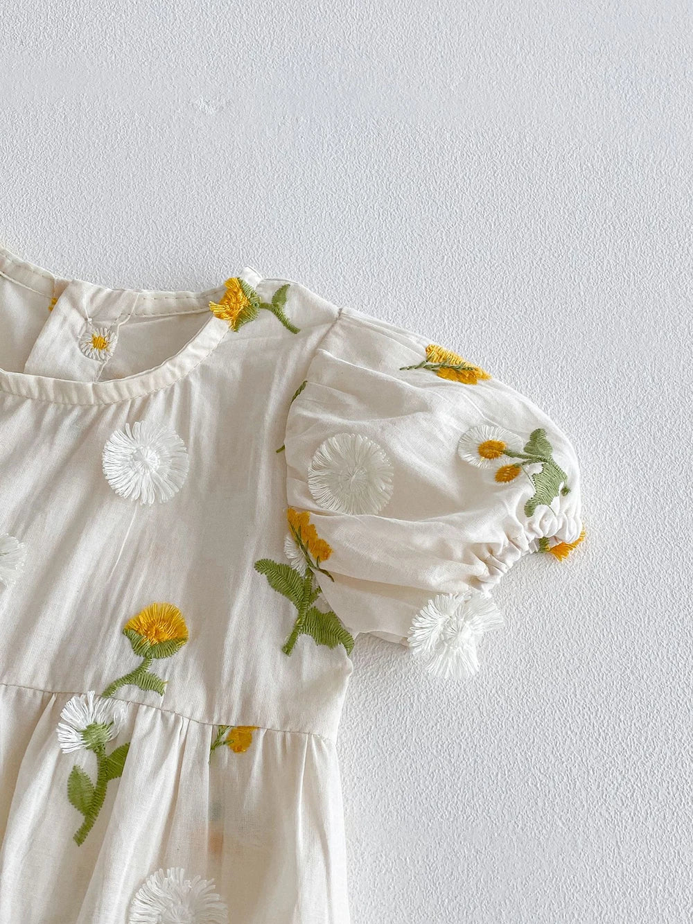 Pastoral niñas bebé bordado Floral mameluco de manga corta girasol mono infantil niño recién nacido ropa de bebé de una pieza
