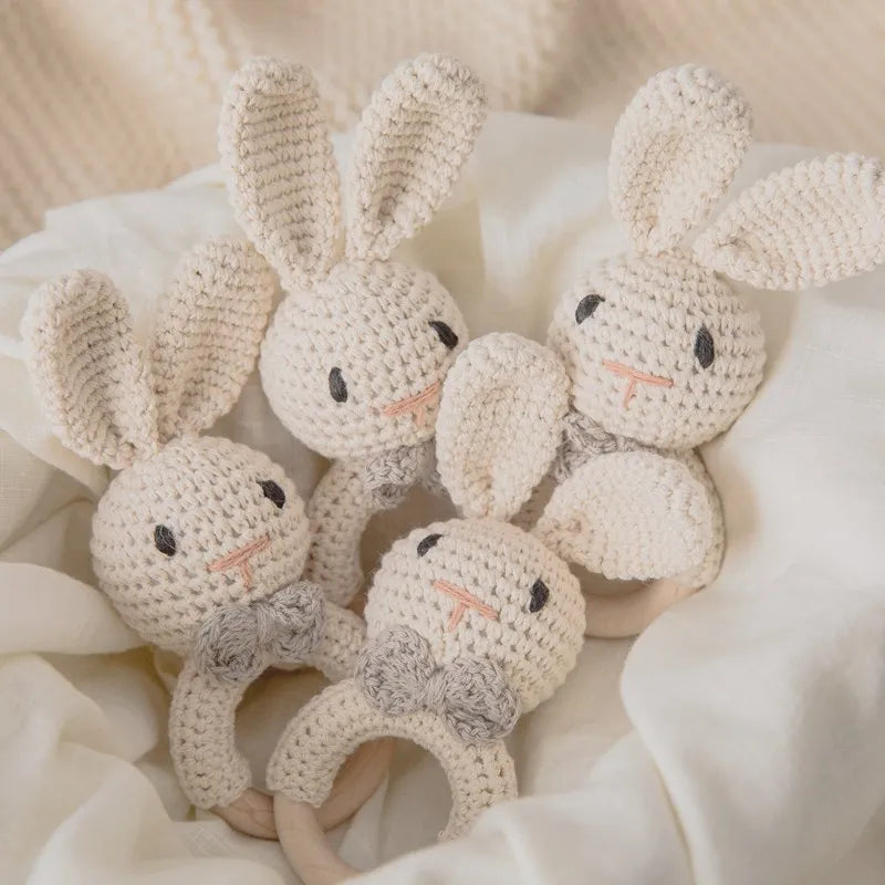 1 unidad de juguetes de sonajero para bebé, diseño de ganchillo de madera, conejo, conejo, zorro León, BearToy, regalo para recién nacido, mordedor de bebé, Crochet, nombre personalizado