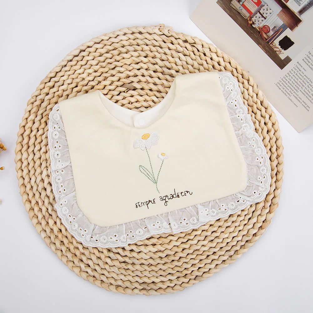 Baberos de algodón para bebés, niños y niñas, toalla de Saliva bordada con flores y zorro, paño para eructar para alimentación infantil, bufanda cuadrada coreana con lazo negro