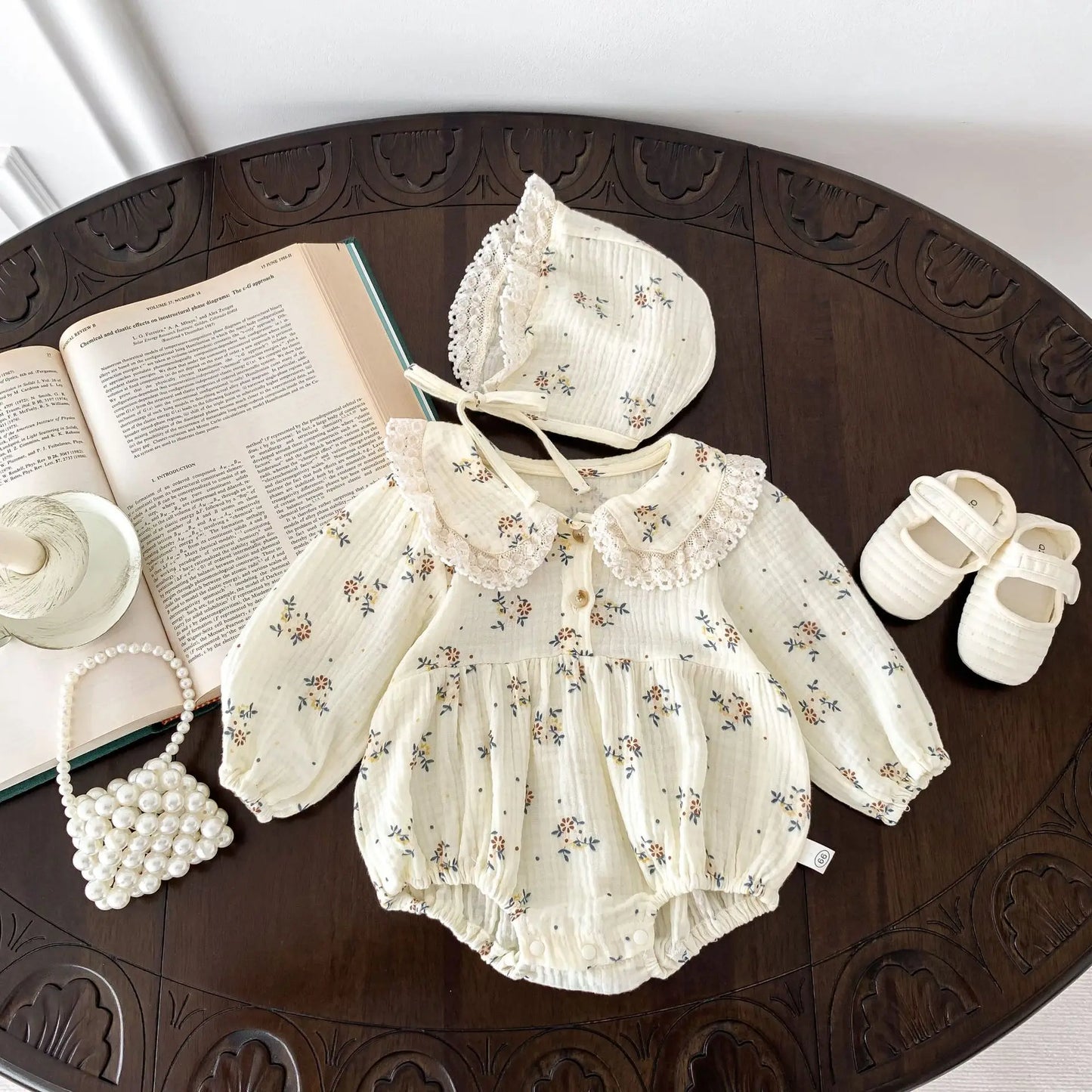 2025 primavera recién nacido bebé niñas mameluco + sombrero 2 uds solapa peleles florales niños moda ropa de bebé recién nacido niña mono