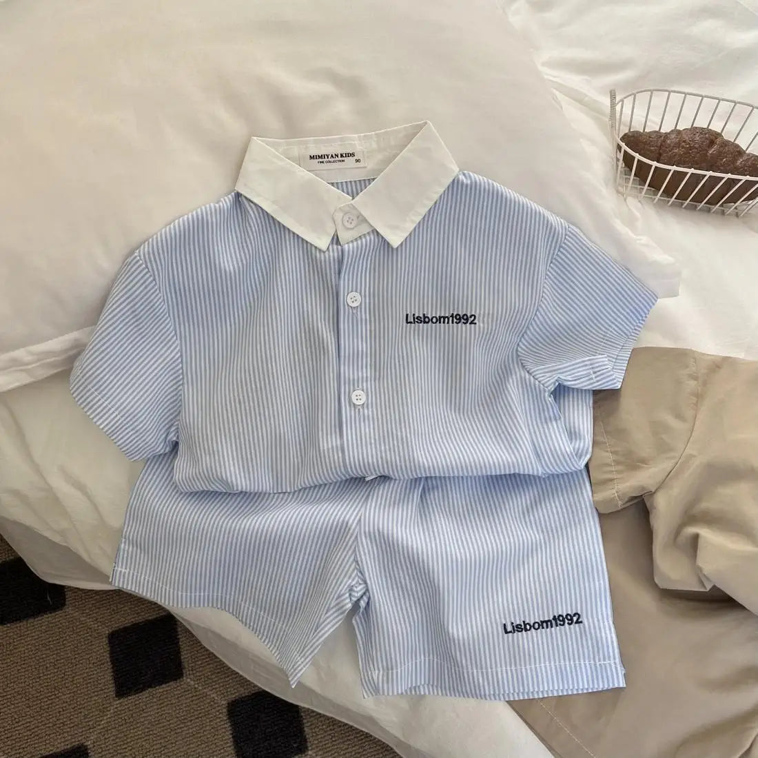 Conjunto de ropa de verano para niños y niñas, Top de manga corta informal, pantalones cortos, trajes de bebé para dos niños