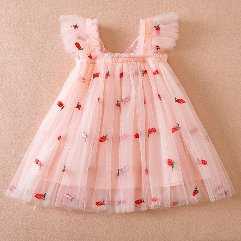 Novedad de verano, vestido de manga voladora para niñas, vestido de princesa de malla con bordado de fresa y lazo para niñas de 1 a 5 años