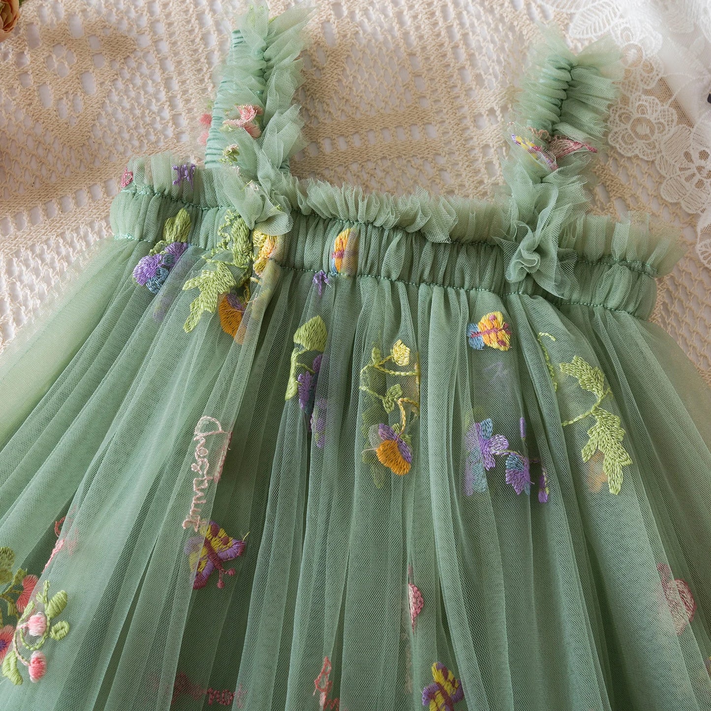 Vestido de verano para niñas pequeñas, tutú de malla hinchado, vestido con tirantes y bordado Floral de princesa, ropa de fiesta de cumpleaños para niñas pequeñas