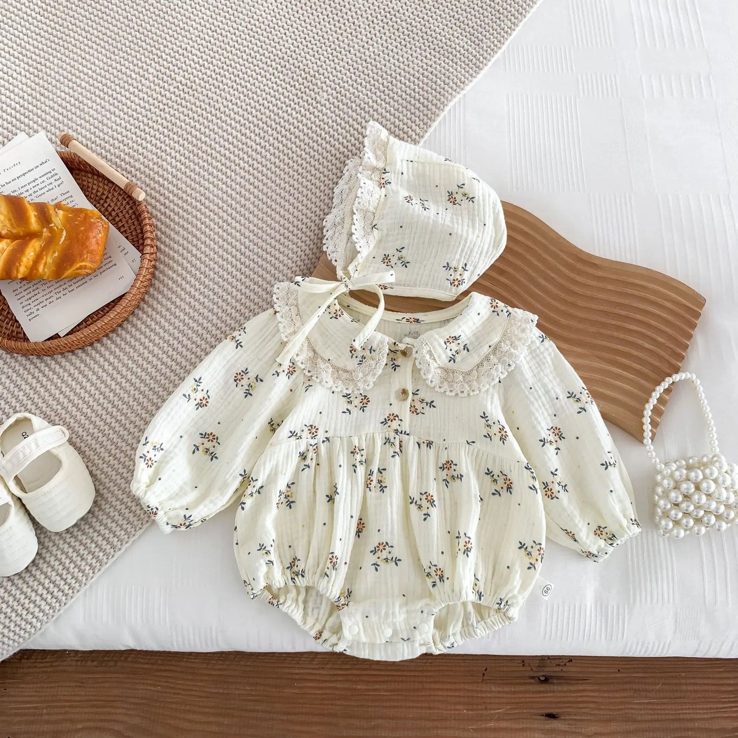 2025 primavera recién nacido bebé niñas mameluco + sombrero 2 uds solapa peleles florales niños moda ropa de bebé recién nacido niña mono
