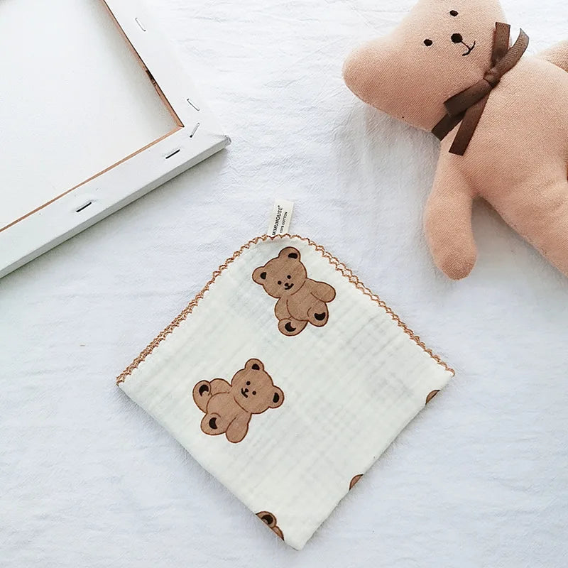 Toalla de algodón para la cara del bebé, artículos para bebé recién nacido, Baberos de muselina de 4 capas para bebé, pañuelo, toalla suave para Saliva, paños triangulares para alimentación y eructar