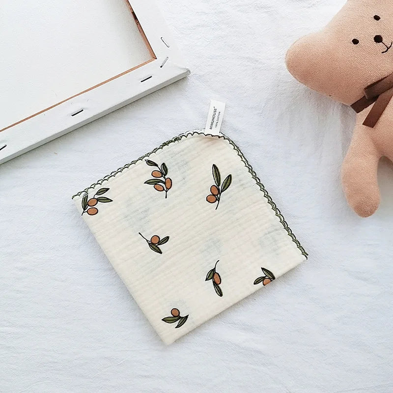 Toalla de algodón para la cara del bebé, artículos para bebé recién nacido, Baberos de muselina de 4 capas para bebé, pañuelo, toalla suave para Saliva, paños triangulares para alimentación y eructar