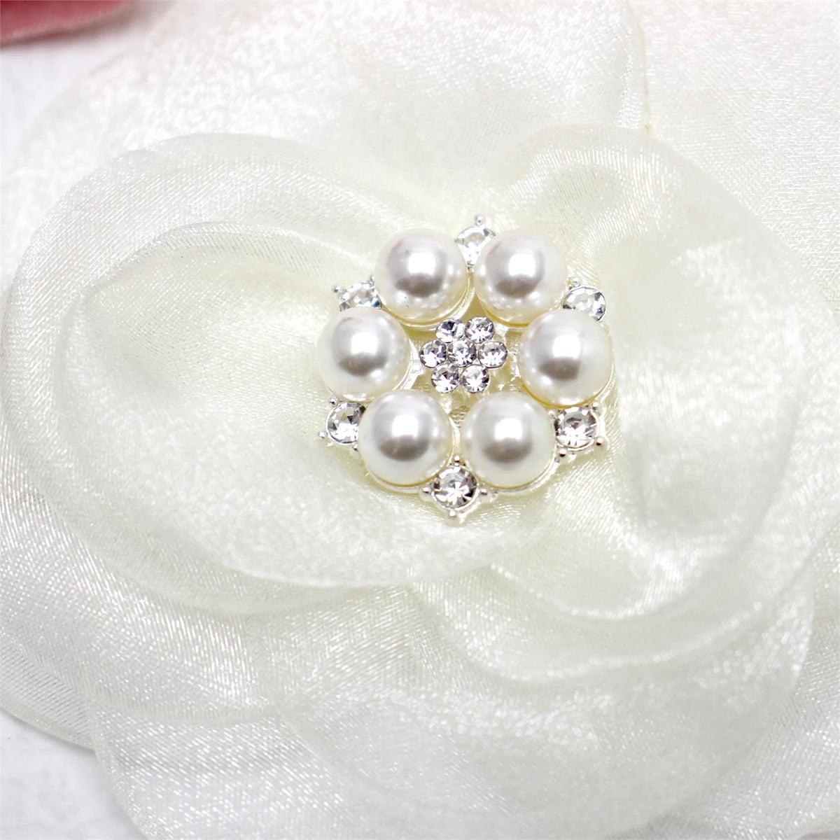 Boutique, diadema de flores de gasa de gran tamaño para niña, accesorios para el cabello, diadema de nailon con perlas de diamante para recién nacido, turbante para bebé bonito