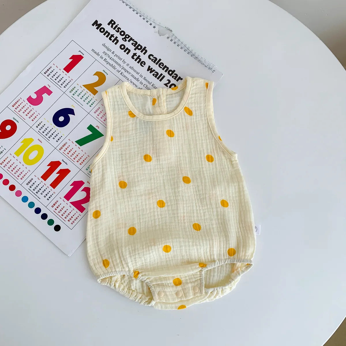 2023 nuevo en verano, trajes de algodón de tela arrugada para bebés recién nacidos, monos informales para niños, monos para niños pequeños