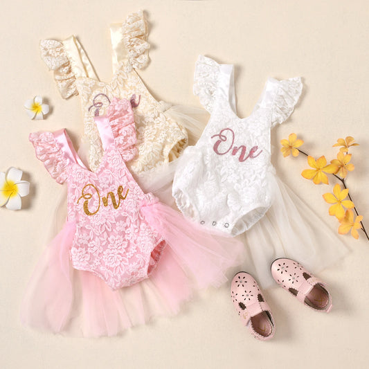 Vestido mameluco de cumpleaños para niñas pequeñas con costuras de malla, monos de encaje florales con estampado de una letra, disfraz de princesa de verano