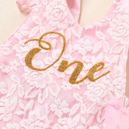 Vestido mameluco de cumpleaños para niñas pequeñas con costuras de malla, monos de encaje florales con estampado de una letra, disfraz de princesa de verano