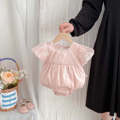 Nuevo mono de verano para niña, bonito mono de algodón bordado con manga de burbuja, ropa cómoda para niños adecuada para 0-2 años