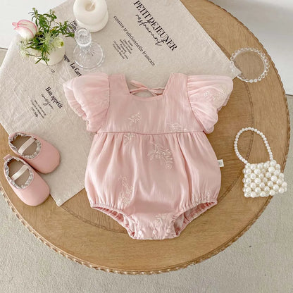 Nuevo mono de verano para niña, bonito mono de algodón bordado con manga de burbuja, ropa cómoda para niños adecuada para 0-2 años