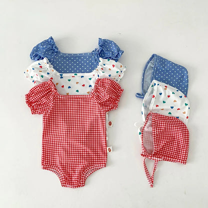 Bañador con gorro de baño para bebé, traje de baño de una pieza con estampado de corazón para niña, ropa de playa para niño pequeño