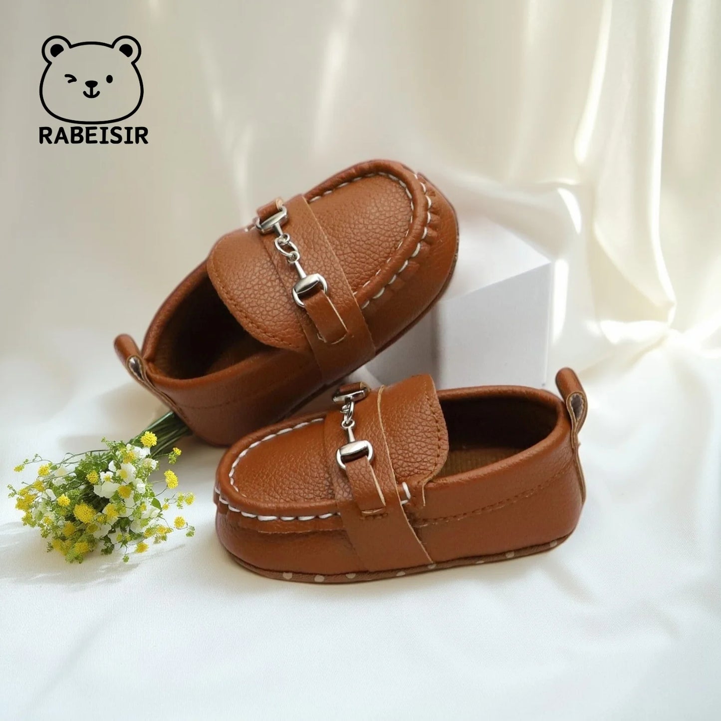 Zapatos mocasines informales sin cordones para bebés, zapatos planos antideslizantes ligeros y cómodos para caminar en interiores y exteriores, primavera