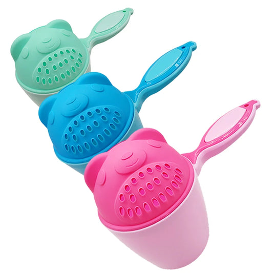 Taza de baño de oso de dibujos animados para bebé, taza de champú para ducha de niño recién nacido, cuchara de agua para ducha de bebé y niño, tazas de lavado de baño para 3 colores, 1 ud.