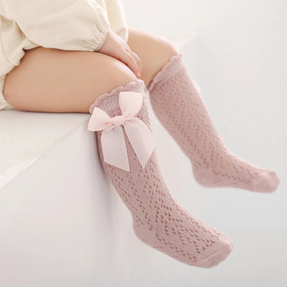 Calcetines de verano para niñas pequeñas, calcetín largo con lazo para niños hasta la rodilla, medias de malla de algodón suave, calcetines de encaje calados de estilo español de 0 a 3 años