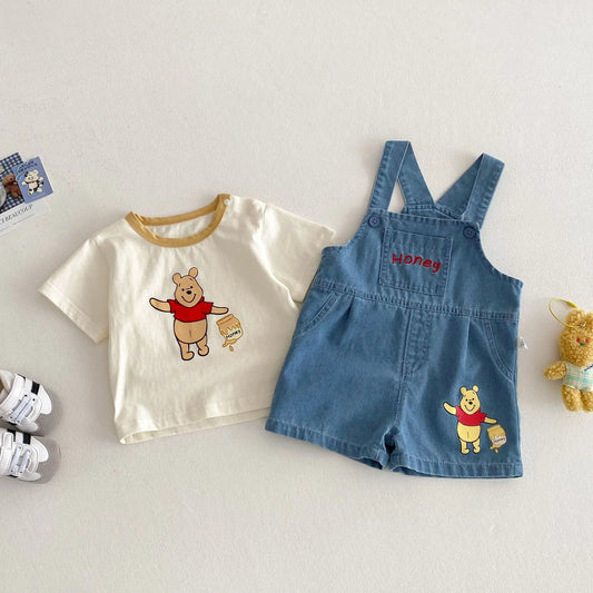 Camiseta de dibujos animados para bebé 2025, nuevo estilo de verano, camisa básica de Color contrastante a la moda para niño de 0 a 5 años, Top de oso para bebé a la moda